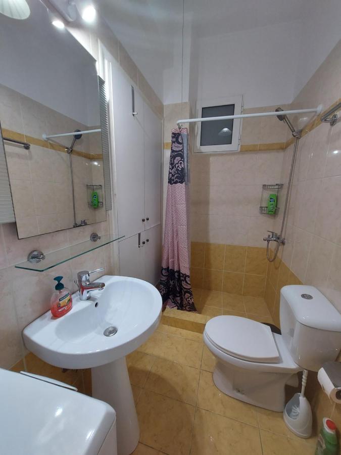 Adler 2 Cozy 2 Persons Apartment Downtown Piraeus Ngoại thất bức ảnh